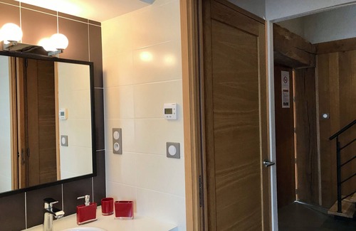 Montbeugny House | L'Acolin Family Suite – Cosy accommodation in the heart of the Damayots Hamlet