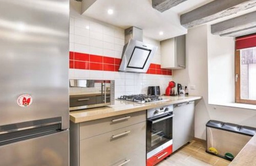 Lautenbach Apartment | L'Alsacienne room and spa, cosy atmosphere, whirlpool spa and wood-burning stove