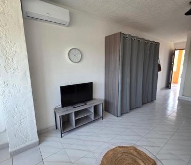 La Garde Apartment | L Améthyste