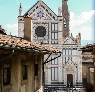 Santa Croce Apartment | L'Anfiteatro Nascosto