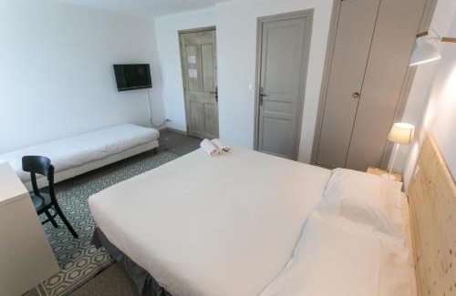 Saint-Maximin-la-Sainte-Baume Hotel | L'Annexe Plaisance - Hôtel Non Climatisé