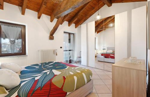 Borgomanero Apartment | L' Antico Fienile