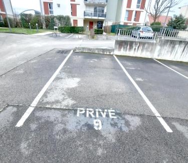 Saint-Apollinaire Apartment | L'Apollinaire - 34m2 avec balcon et parking privé