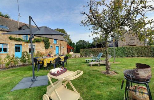 Saint-Marc-le-Blanc House | L'ascencerie