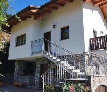 Montan-Angelin-Arensod House | L'Atelier du Temps - La Sarrolein