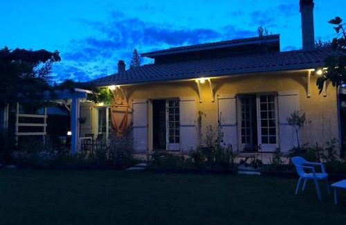 Gradignan Bed & Breakfast | L'eau Bourde
