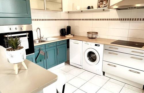 Sens Apartment | L'Echapée SENSée Duplex 3 chambres Centre 500m Cathédrale