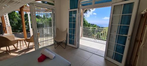 Vieux-Habitants House | L'Eden des Colibris