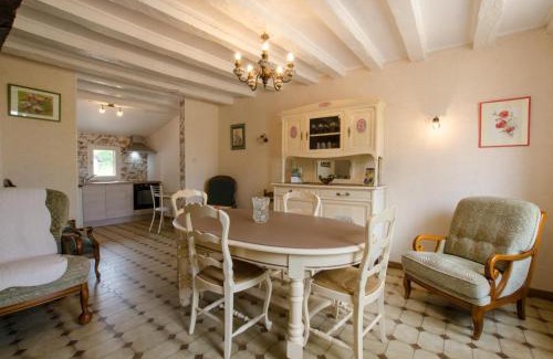 Saint-Parres-aux-Tertres House | L'epicea