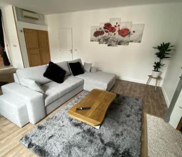 Tulle Apartment | L'Escale ZEN