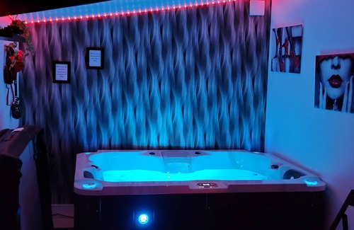 Carvin Apartment | L'escapade Secrete Spa Privatif Pour Couple