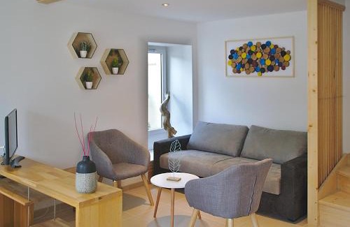 Montagne House | L'Estampe