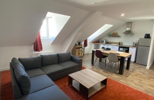 Tulle Apartment | L'Etape Zen