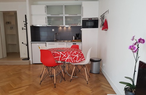 Poincare Apartment | L'EUROSEBASTOPOL - Crossing apartment