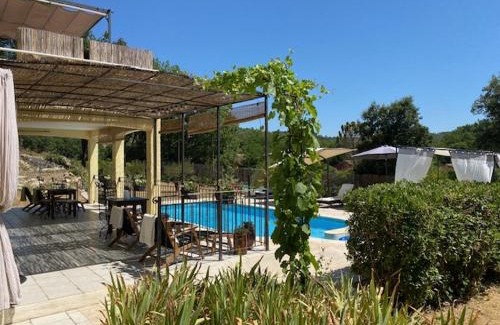 Entrecasteaux Bed & Breakfast | L'Eveil en Provence