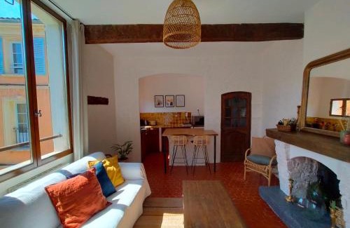 Cotignac Apartment | L'Imprévu de Cotignac, Appart' et Duplex au cœur du village