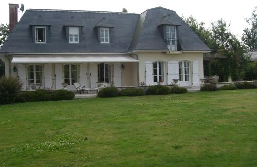 Epiniac Bed & Breakfast | L'Oisette