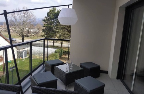 Le Bourget-du-Lac Apartment | L'orée du lac/tout confort 3*/garage privatif