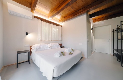 Casabianca di Fermo Bed & Breakfast | L’Organetto Luxury B&B - Brezza Queen Room