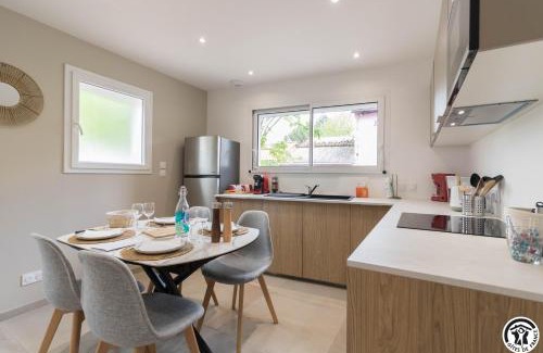 Gaillac-Toulza House | L'Oustalou - Gîte familial