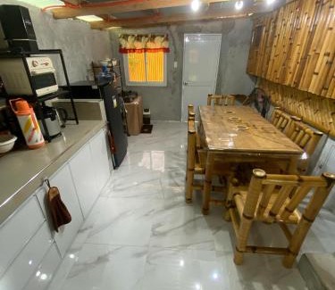 San Jose House | La Ahoy Resthouse and Resort