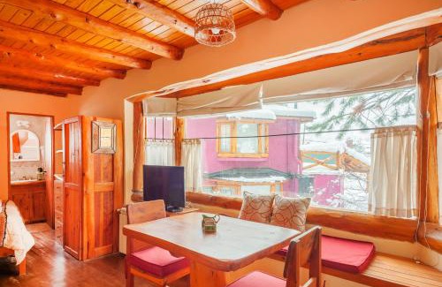 Villa Catedral Apartment | LA AURORA CABAÑA Quechu en la base del cerro Catedral con vistas