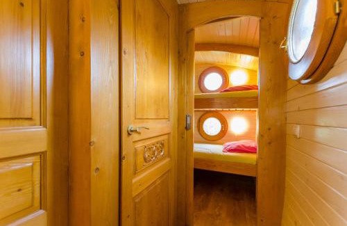 Mathaux Bed & Breakfast | La badele