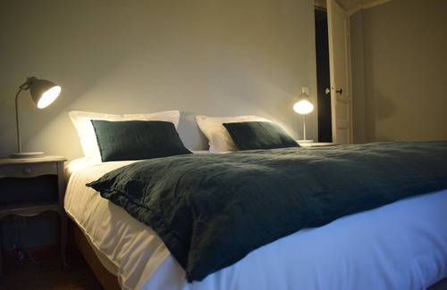 Seguret Hotel | La Bastide Bleue