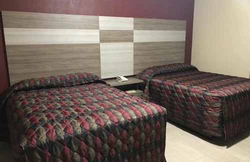 Tavares Hotel | La Bella Inn