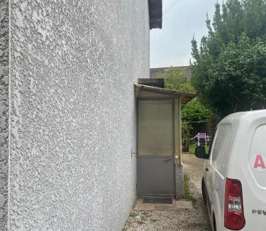 Bourg-en-Bresse Apartment | La belle époque