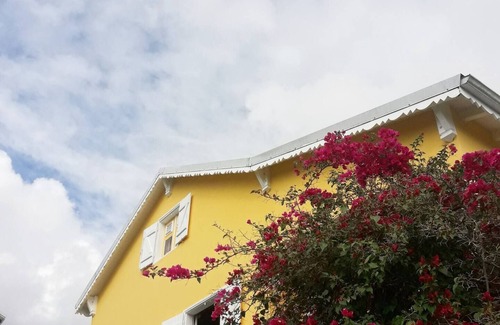 Basse-Terre House | LA BELLE CREOLE