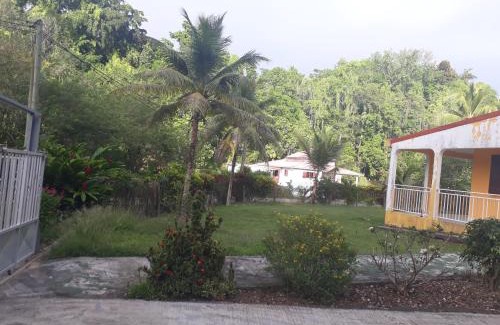 Bosredon House | La Belle Creole