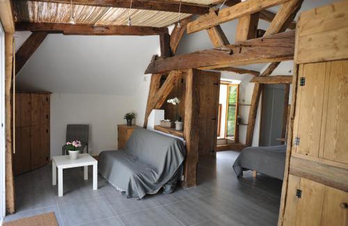 Pommeuse Bed & Breakfast | La Bergerie Du Château De Pommeuse