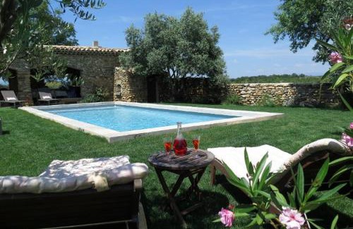 Valensole House | La Bergerie in an estate with swimming pool in the heart of the Luberon
