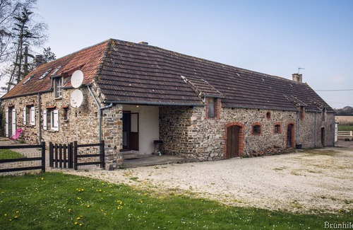 Denneville Cottage | La Bergerie - rural location, near the sea