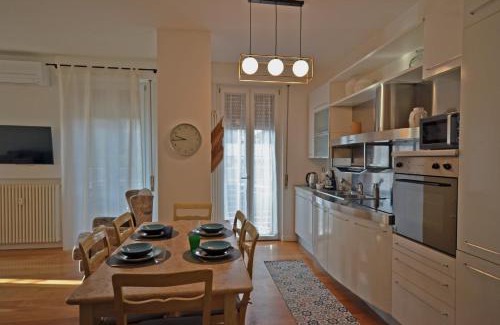 Peschiera del Garda Apartment | la Bohème Peschiera luxury apartment