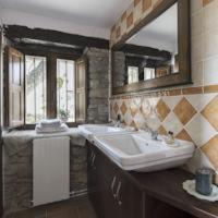 Abena Apartment | La Borda de Pastores