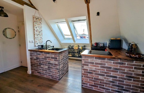 Montreuil-sur-Ille Apartment | La Boulangerie - à 2 pas de la gare