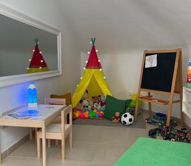 Moya Apartment | La Buhardilla