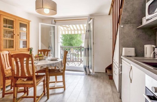 Merville-Franceville-Plage Apartment | La Côte Fleurie by Interhome