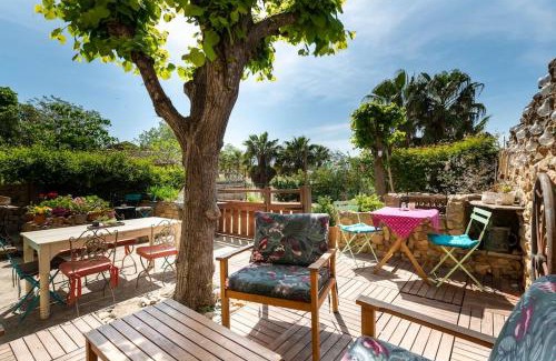 Montouliers Bed & Breakfast | La Calade