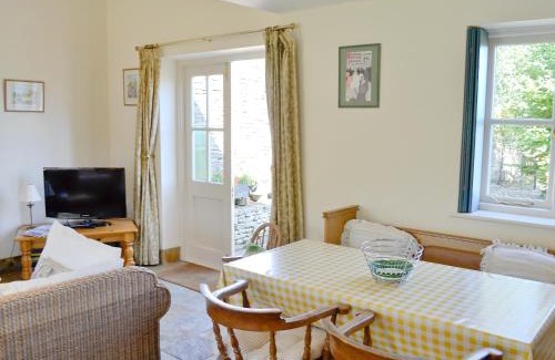 Rodmarton House | La Caleche