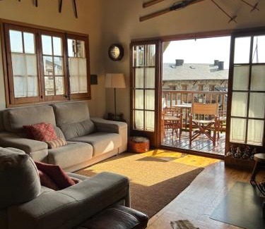 Sainte-Leocadie Apartment | La Calma