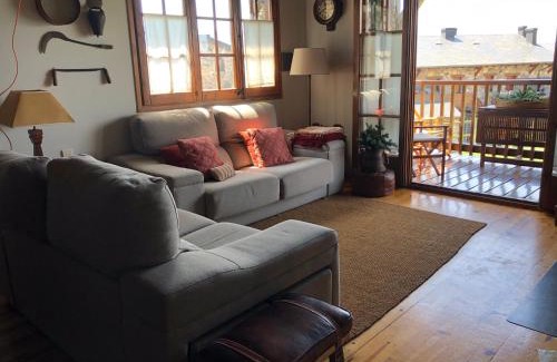 Sainte-Leocadie Apartment | La Calma