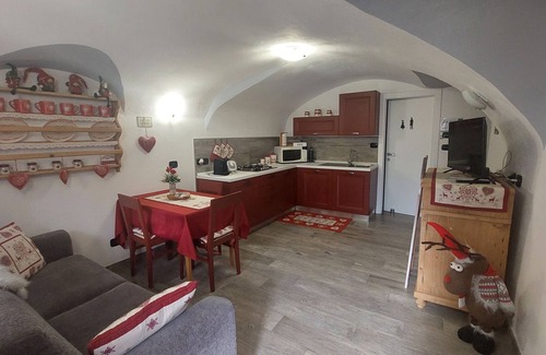 Montagnaga Apartment | LA CANONICA nature and peace, with terrace Wi-Fi PetFriendly with dog area