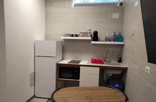 Elmas Apartment | la cantina