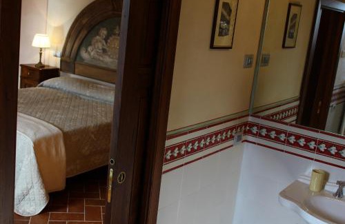 Rigutino House | La Cantina Relais - Fattoria Il Cipresso