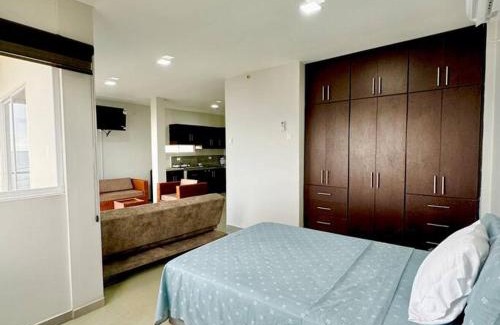 Crucita Apartment | La Carlota Hospedajes