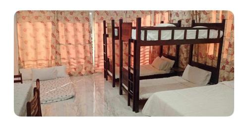 Indang House | La Casa Cita