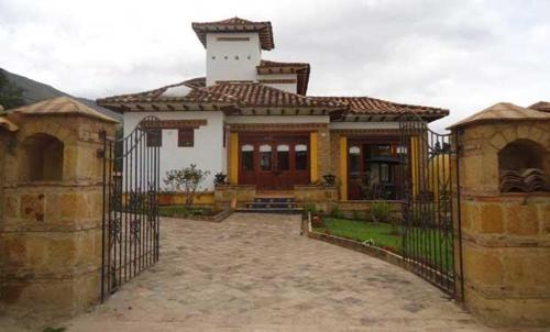 Soacha House | La Casa Colonial